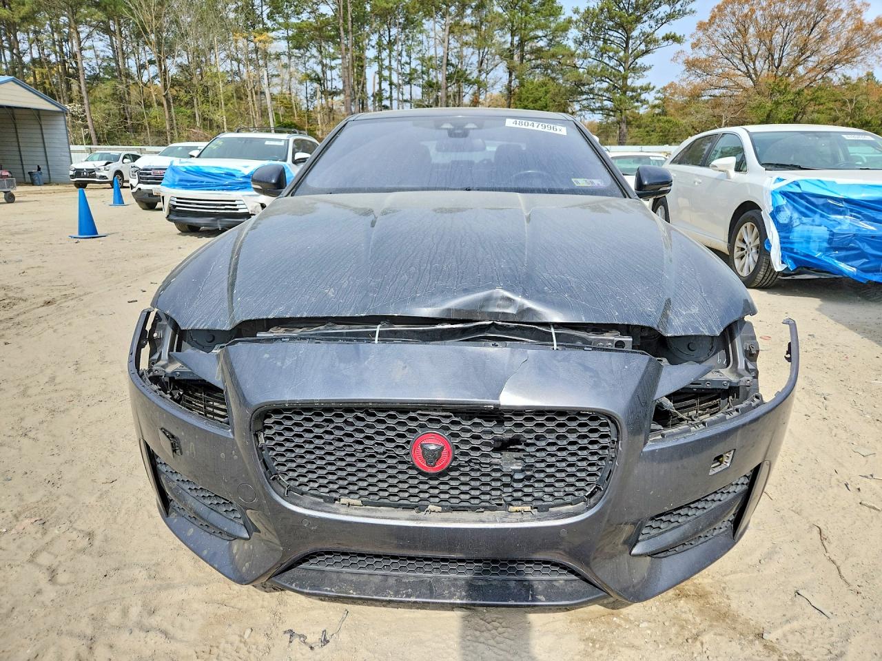 2016 JAGUAR XF R - SPORT photo 13