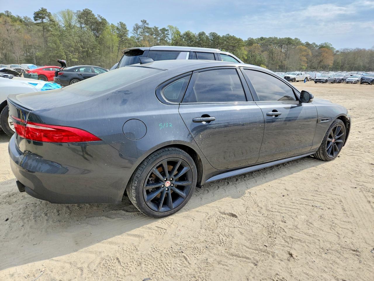 2016 JAGUAR XF R - SPORT photo 7