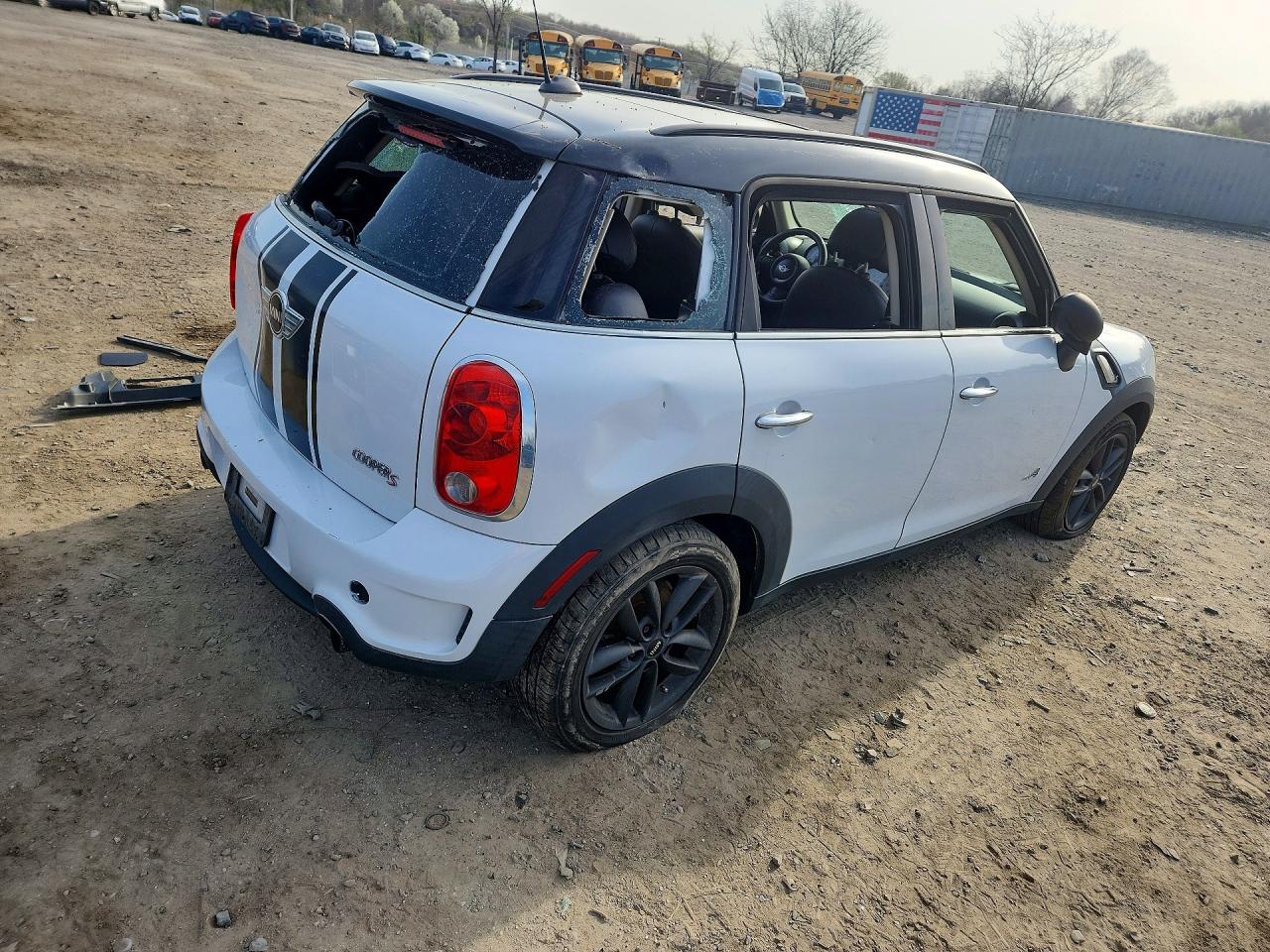 2012 MINI COOPER S COUNTRYMAN photo 3
