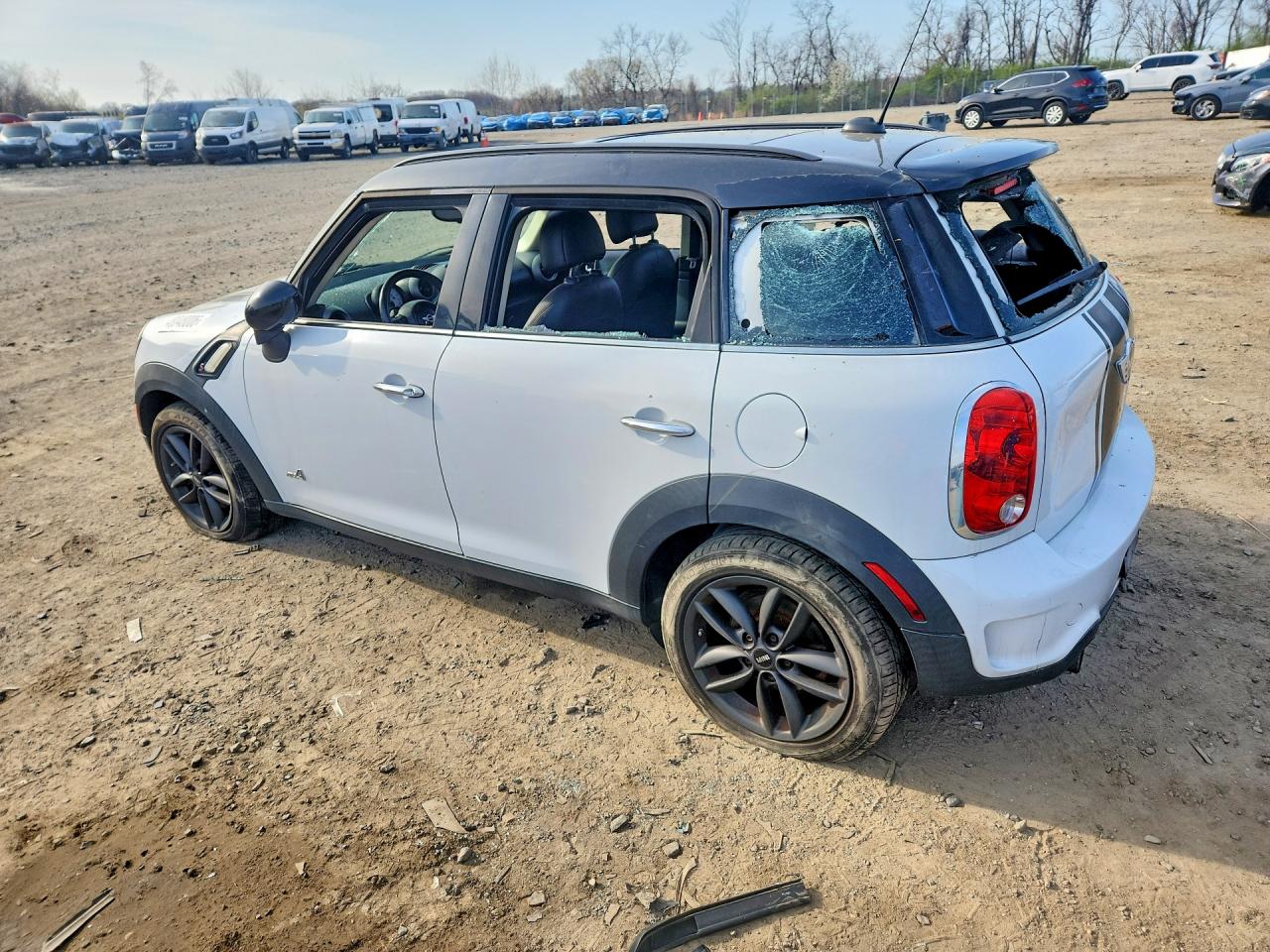 2012 MINI COOPER S COUNTRYMAN photo 2