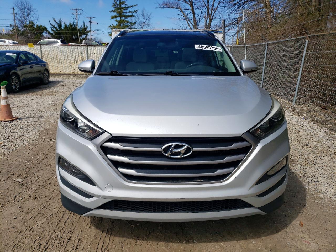 2017 HYUNDAI TUCSON VALUE photo 9