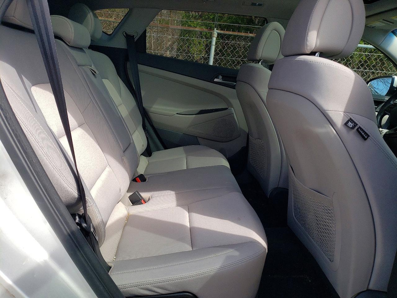 2017 HYUNDAI TUCSON VALUE photo 21