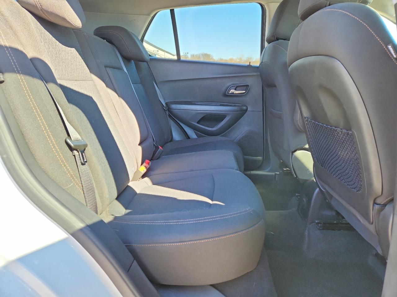 2020 CHEVROLET TRAX LS photo 21