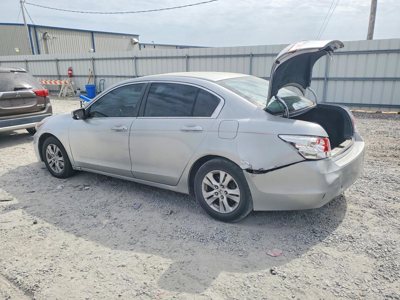 2011 HONDA ACCORD EX photo 3