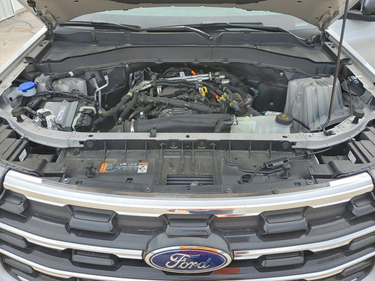 2025 FORD EXPLORER ACTIVE photo 23