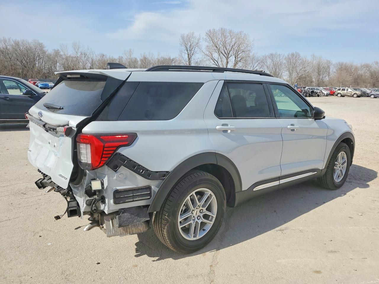 2025 FORD EXPLORER ACTIVE photo 5