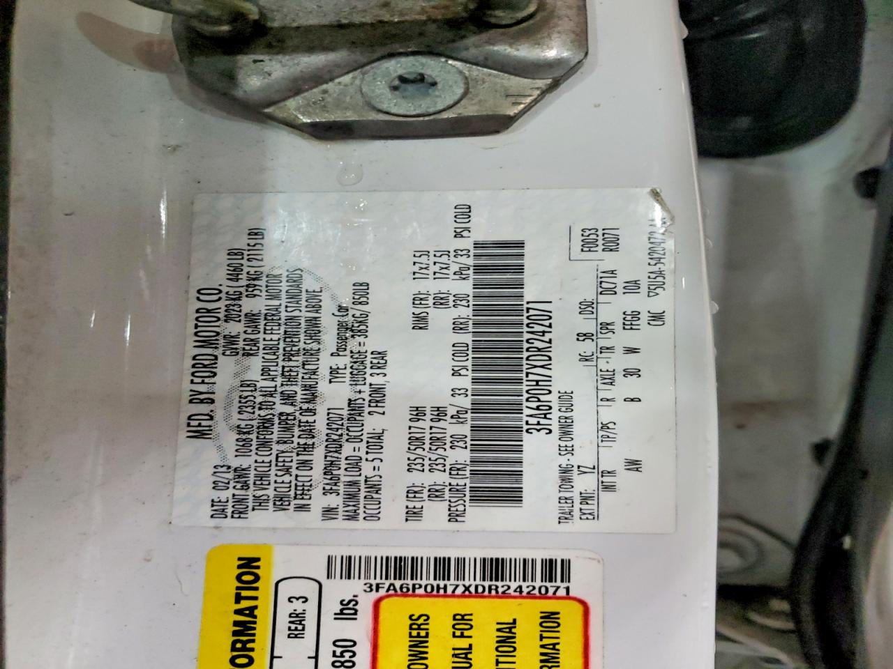 2013 FORD FUSION SE photo 23