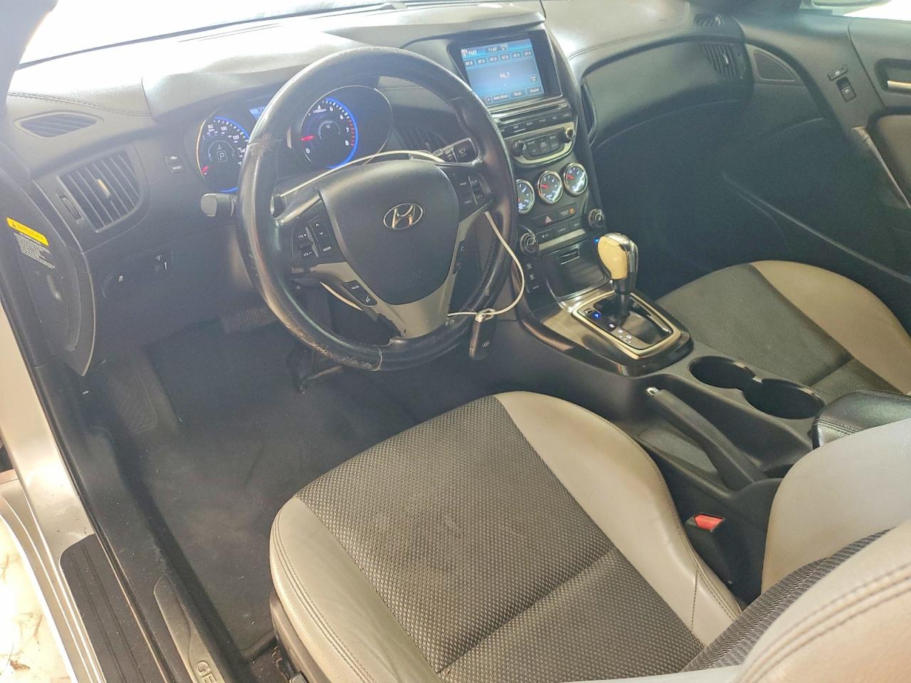 2013 HYUNDAI GENESIS COUPE 2.0T PREMIUM photo 8