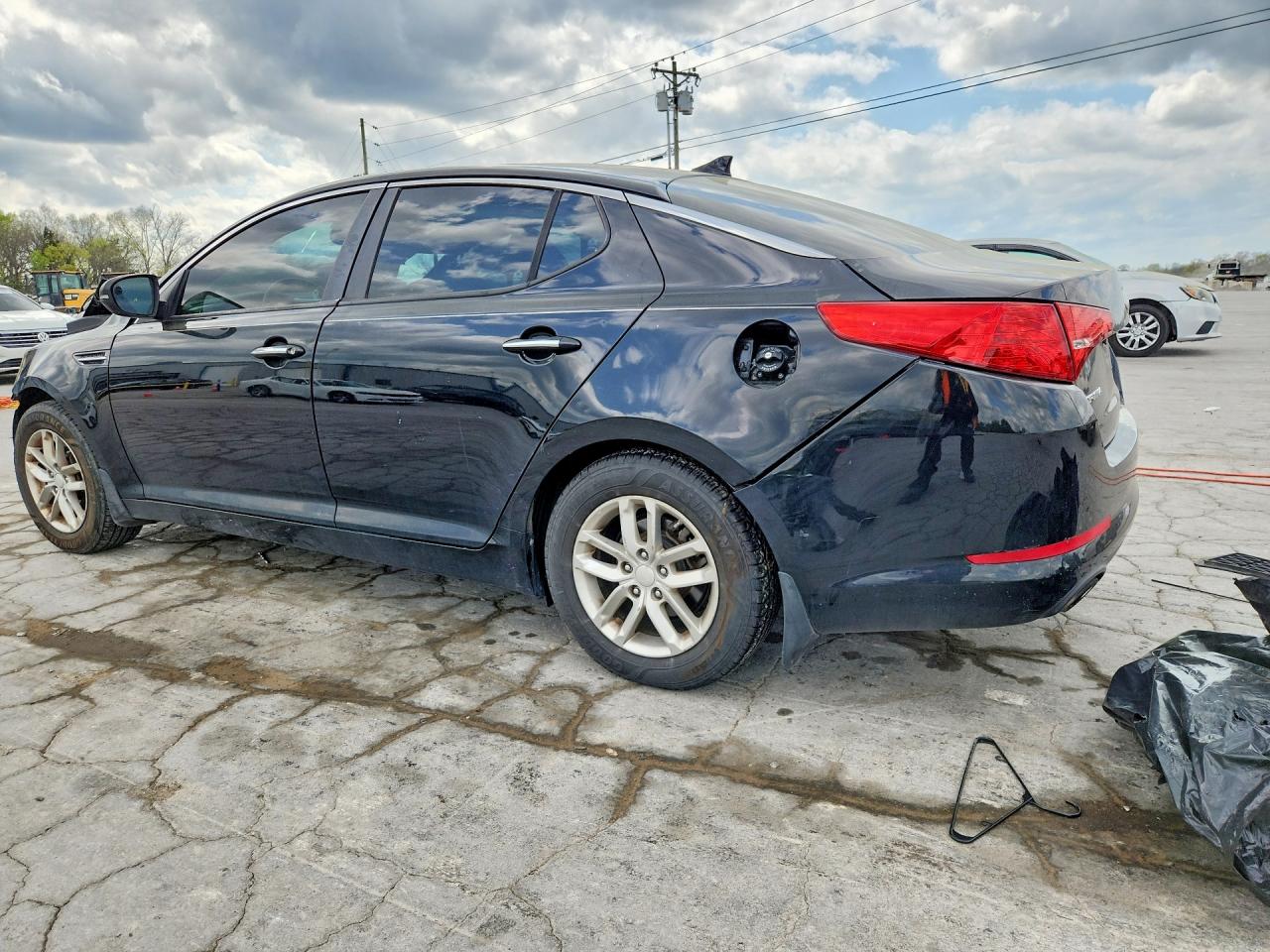 2013 KIA OPTIMA LX photo 2