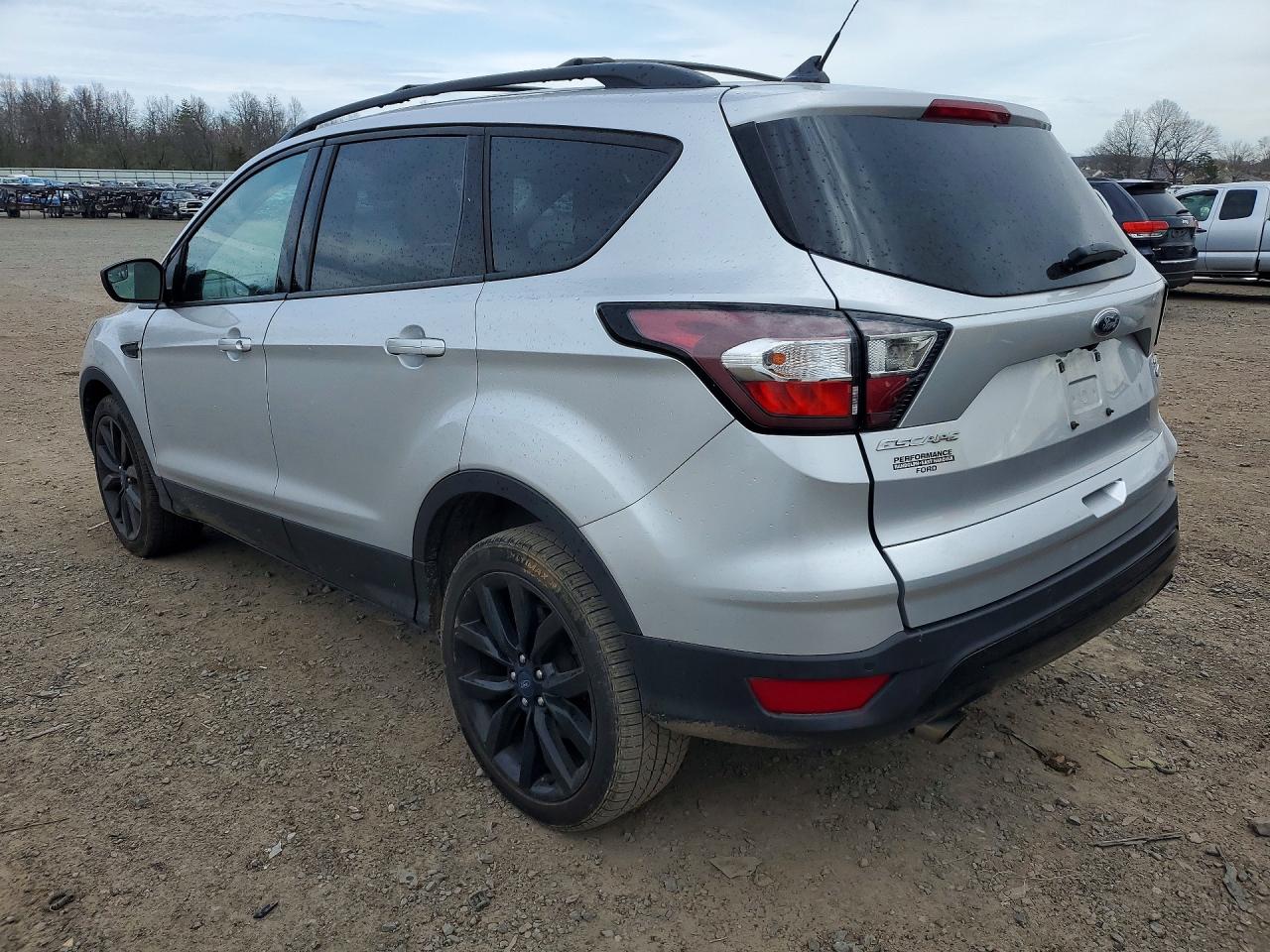 2018 FORD ESCAPE SEL photo 3