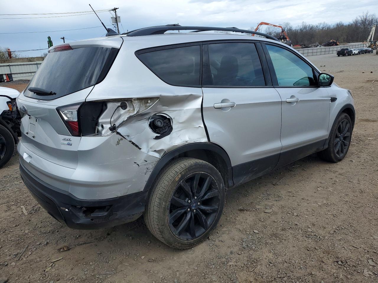2018 FORD ESCAPE SEL photo 5