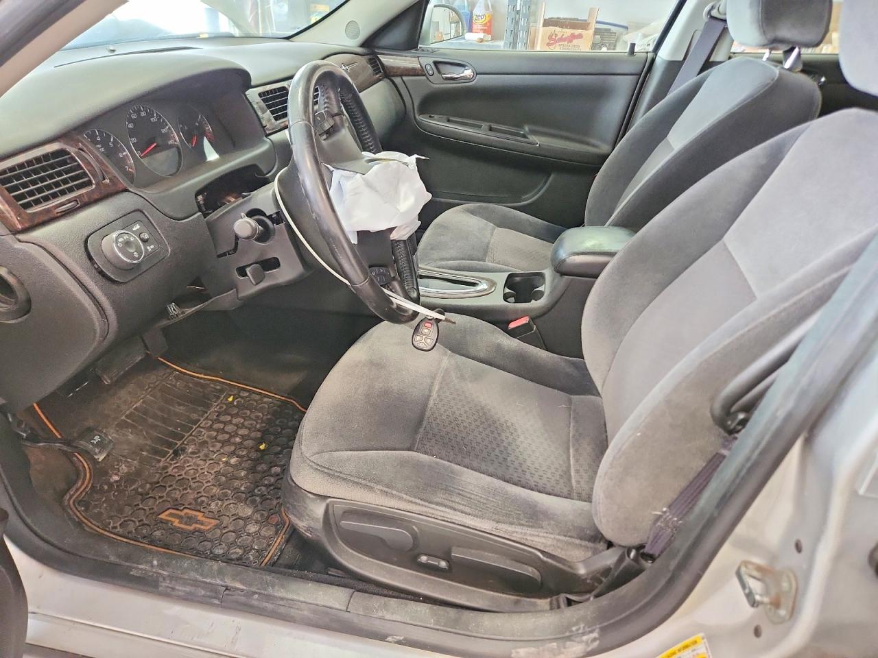 2013 CHEVROLET IMPALA LT photo 13