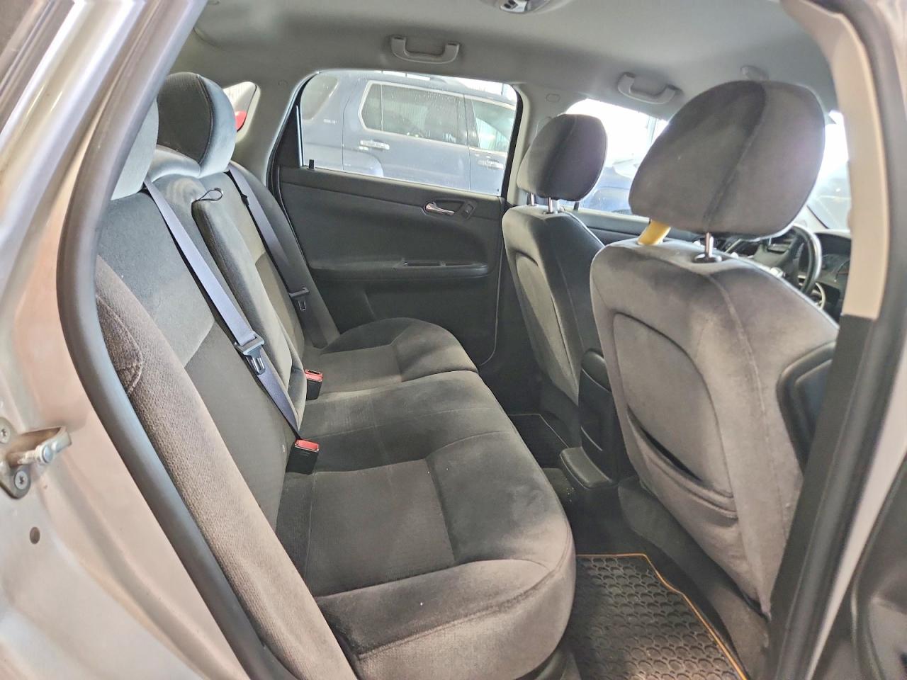 2013 CHEVROLET IMPALA LT photo 19