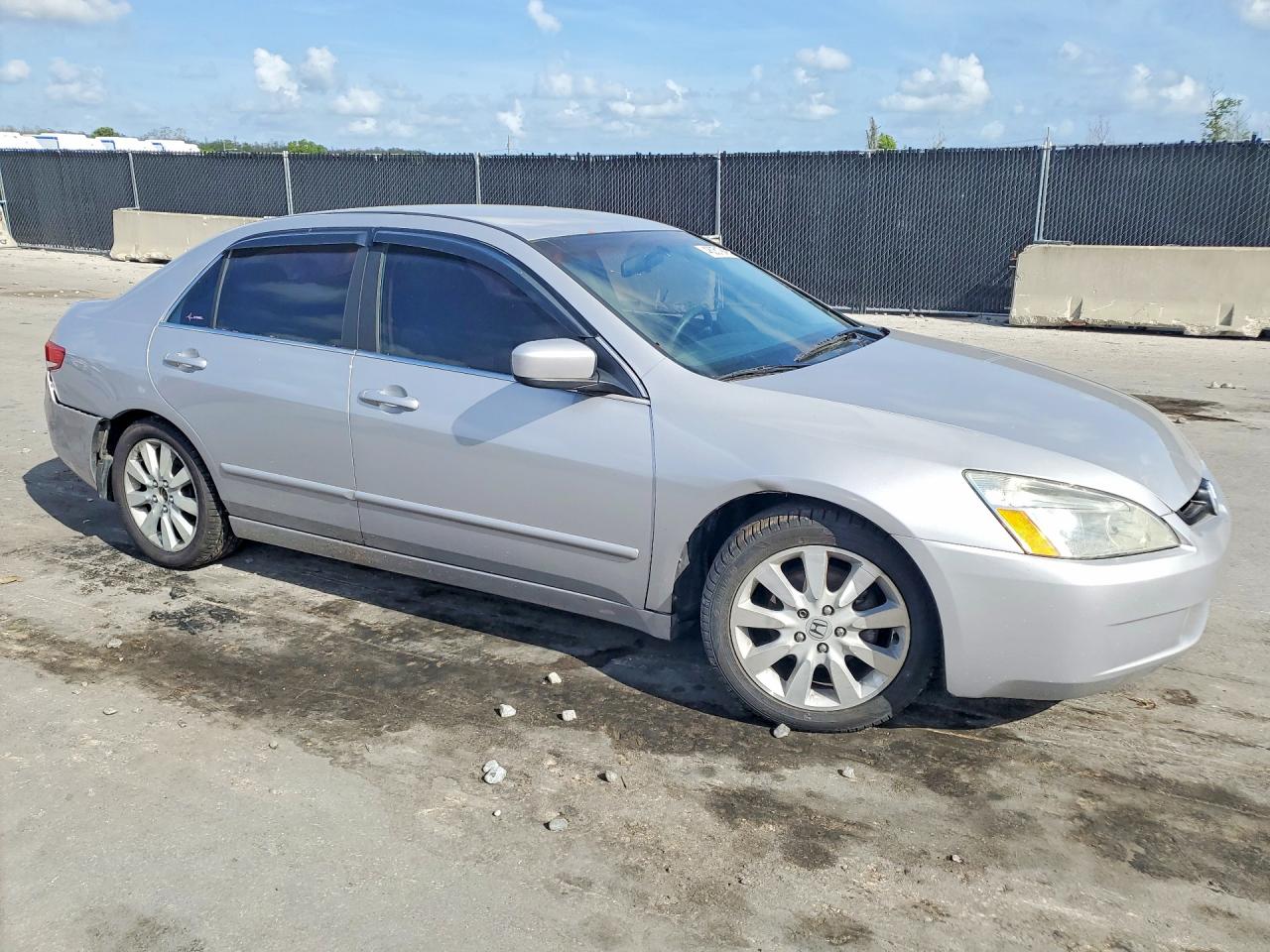 2003 HONDA ACCORD LX photo 7