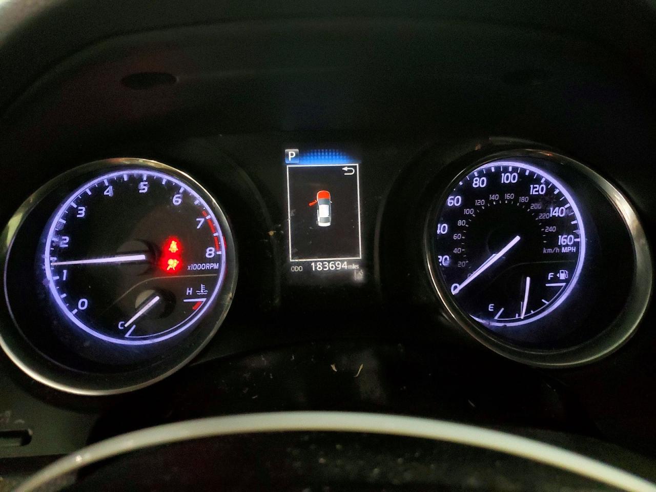 2019 TOYOTA CAMRY LE photo 9