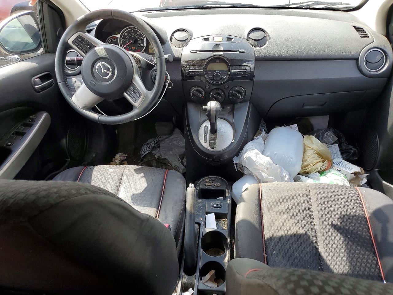 2011 MAZDA MAZDA2 photo 22