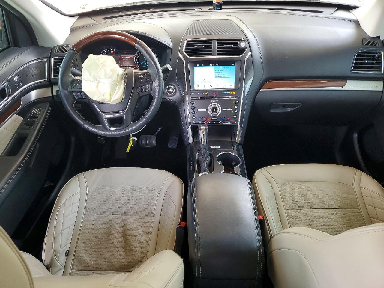 2018 FORD EXPLORER PLATINUM photo 15