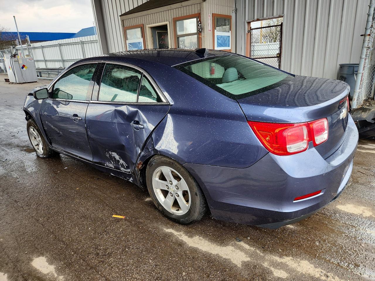 2014 CHEVROLET MALIBU LS photo 3