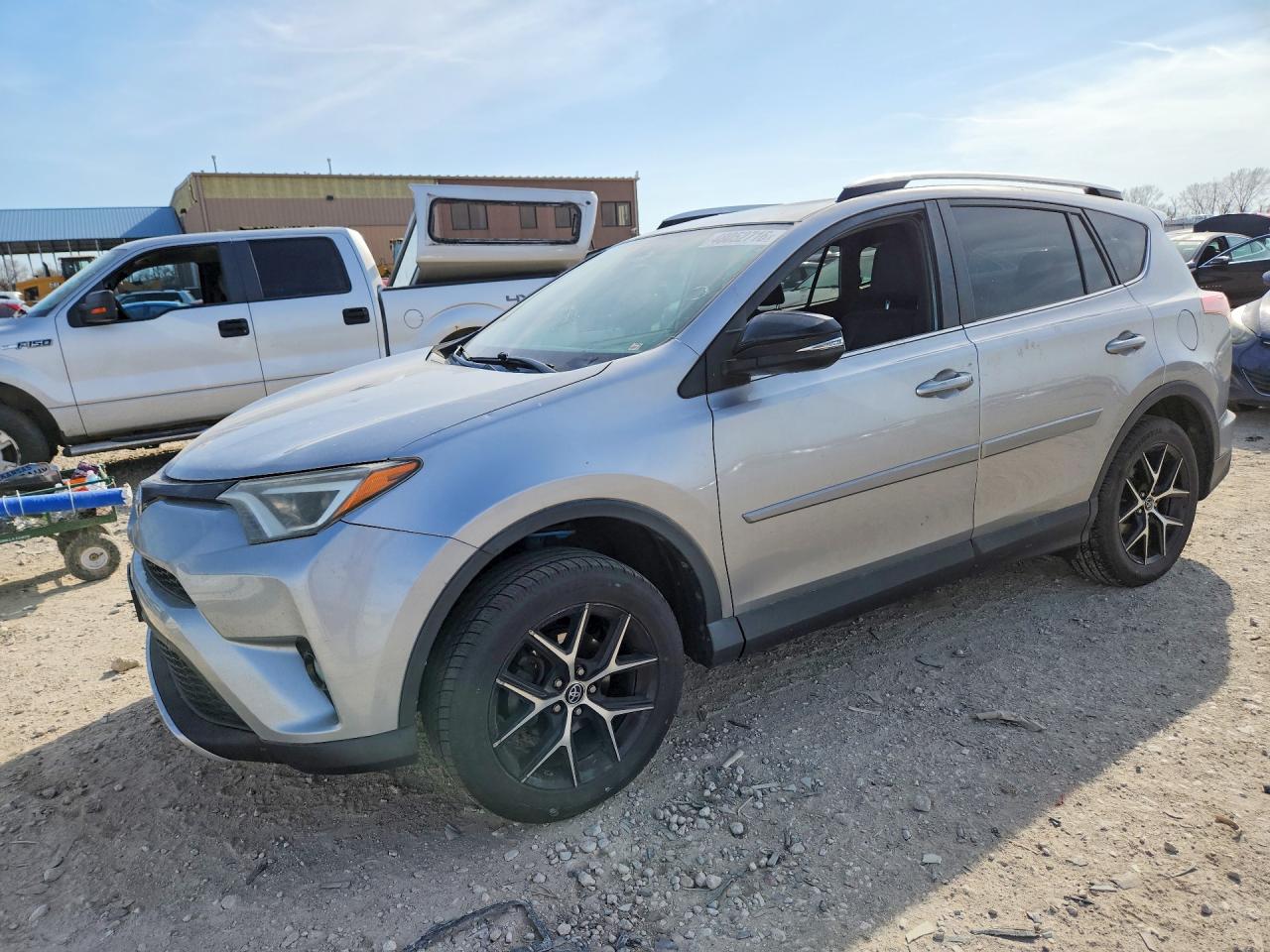 2016 TOYOTA RAV4