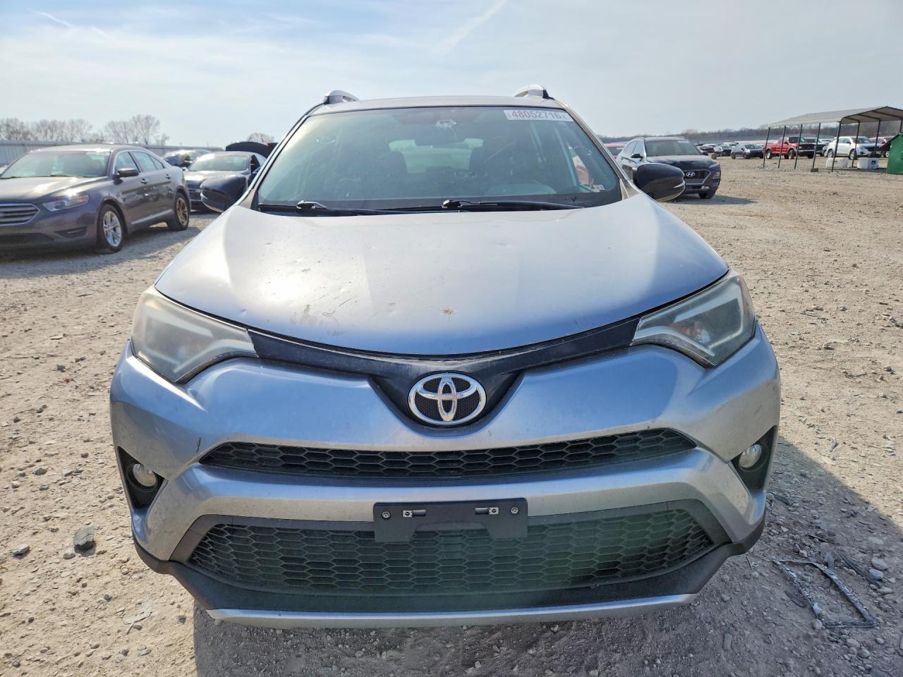 2016 TOYOTA RAV4 SE photo 9