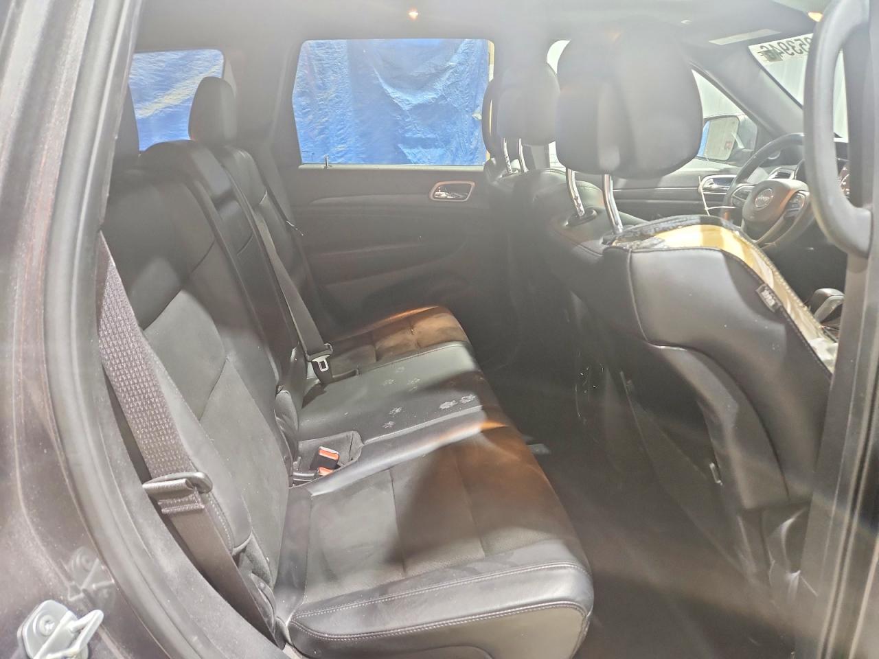 2019 JEEP GRAND CHEROKEE LAREDO photo 11