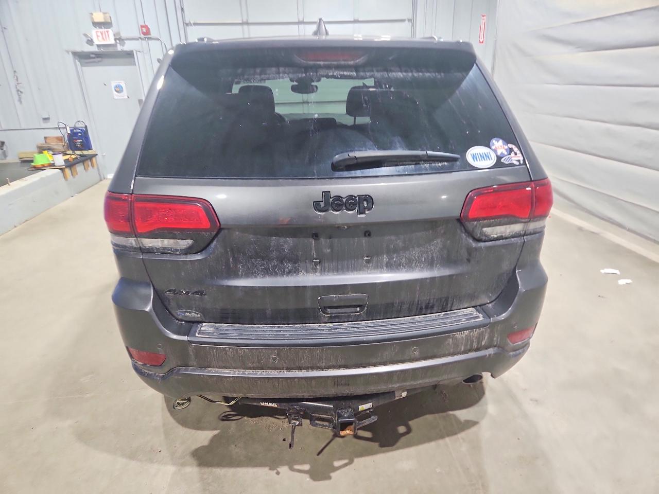 2019 JEEP GRAND CHEROKEE LAREDO photo 6