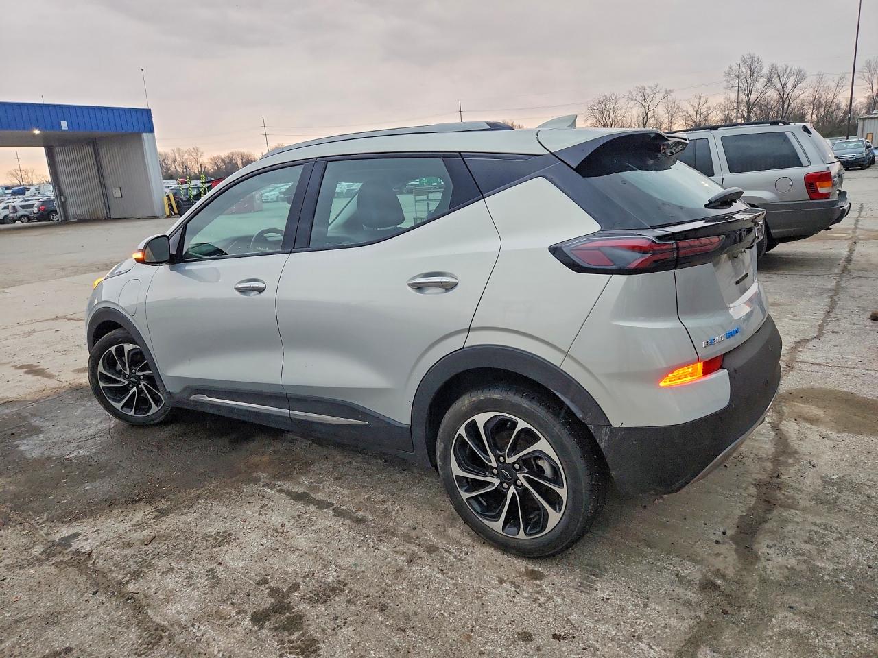 2023 CHEVROLET BOLT EUV PREMIER photo 3