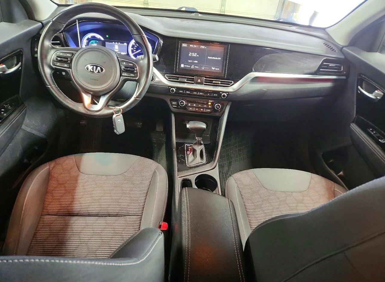 2020 KIA NIRO LXS photo 15