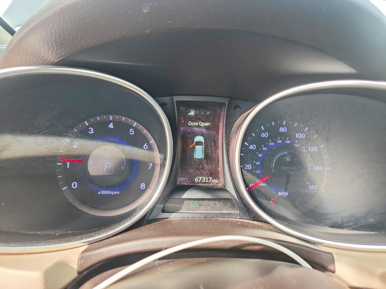2016 HYUNDAI SANTA FE SPORT 2.0T photo 9
