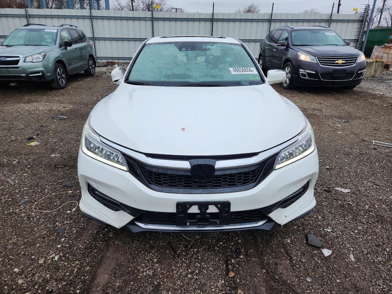 2017 HONDA ACCORD TOURING photo 5