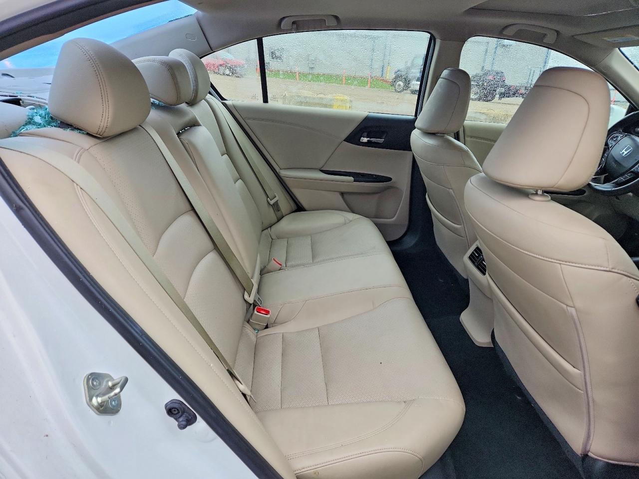 2017 HONDA ACCORD TOURING photo 10