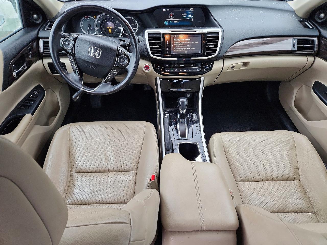 2017 HONDA ACCORD TOURING photo 8