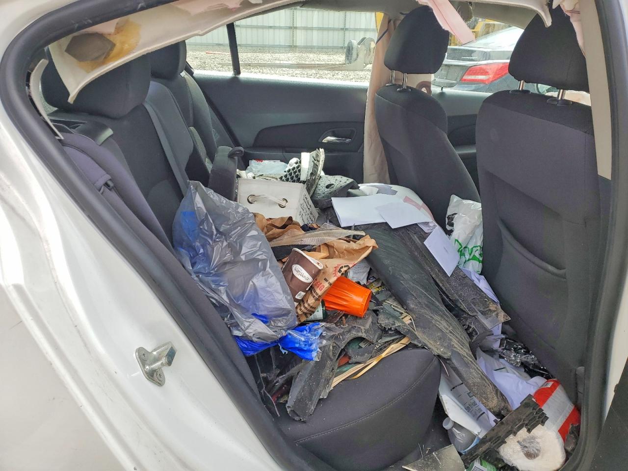 2014 CHEVROLET CRUZE LT photo 28
