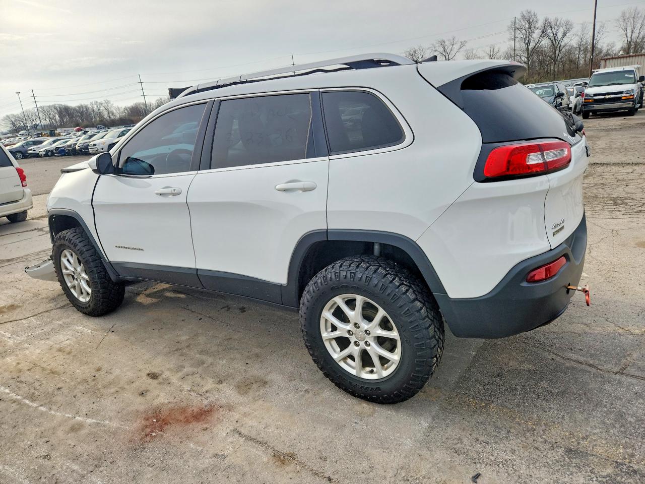 2016 JEEP CHEROKEE LATITUDE photo 3
