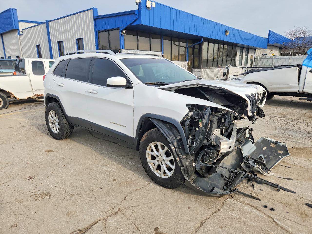 2016 JEEP CHEROKEE LATITUDE photo 7