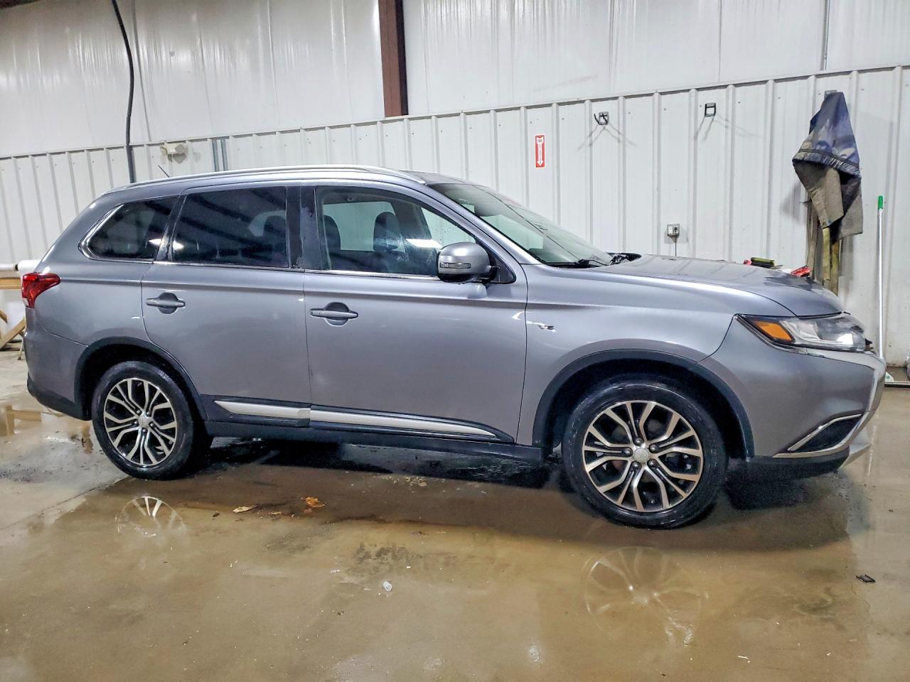 2016 MITSUBISHI OUTLANDER GT photo 7