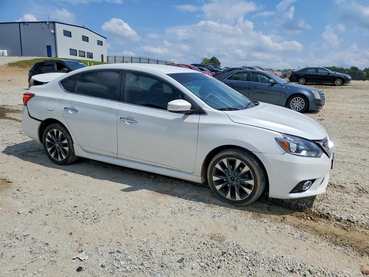 2017 NISSAN SENTRA SR photo 4