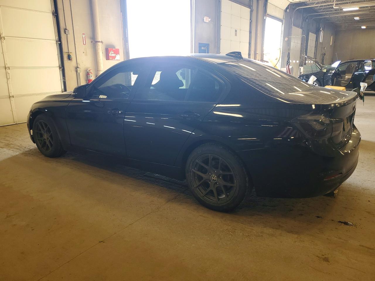 2017 BMW 320 I photo 2