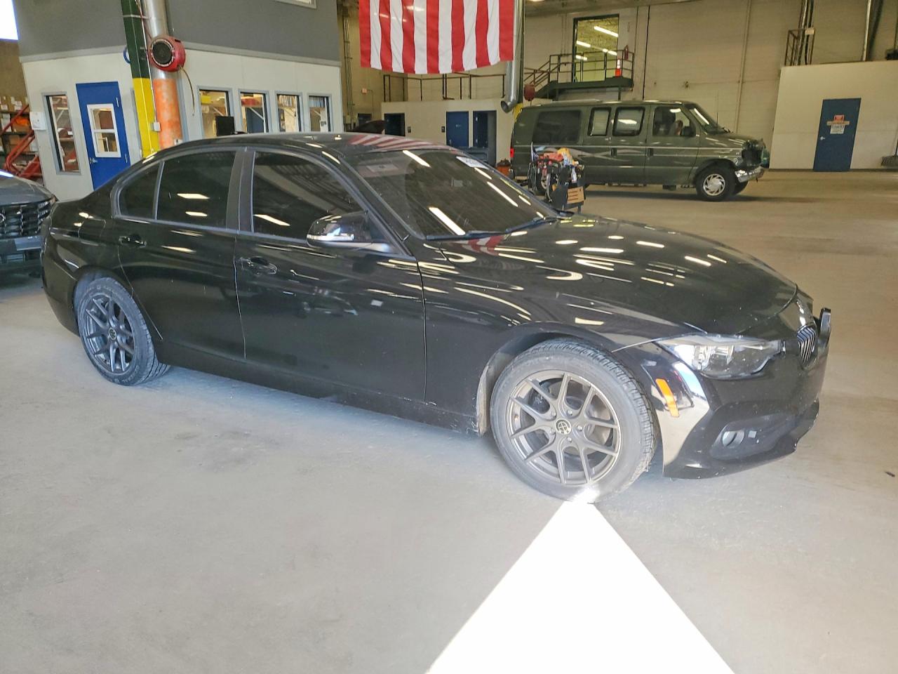 2017 BMW 320 I photo 4