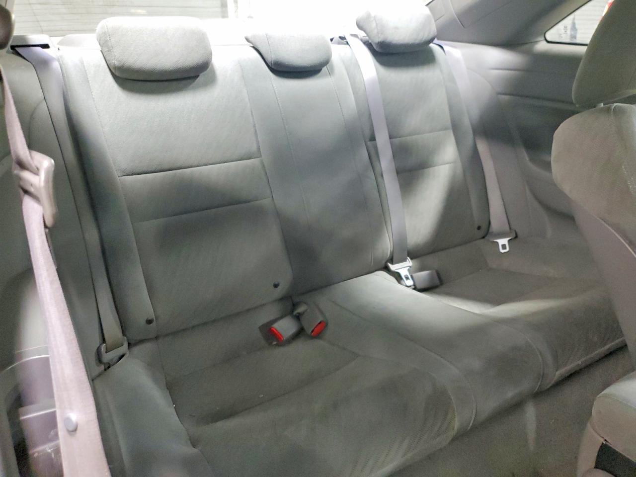 2010 HONDA CIVIC LX photo 19