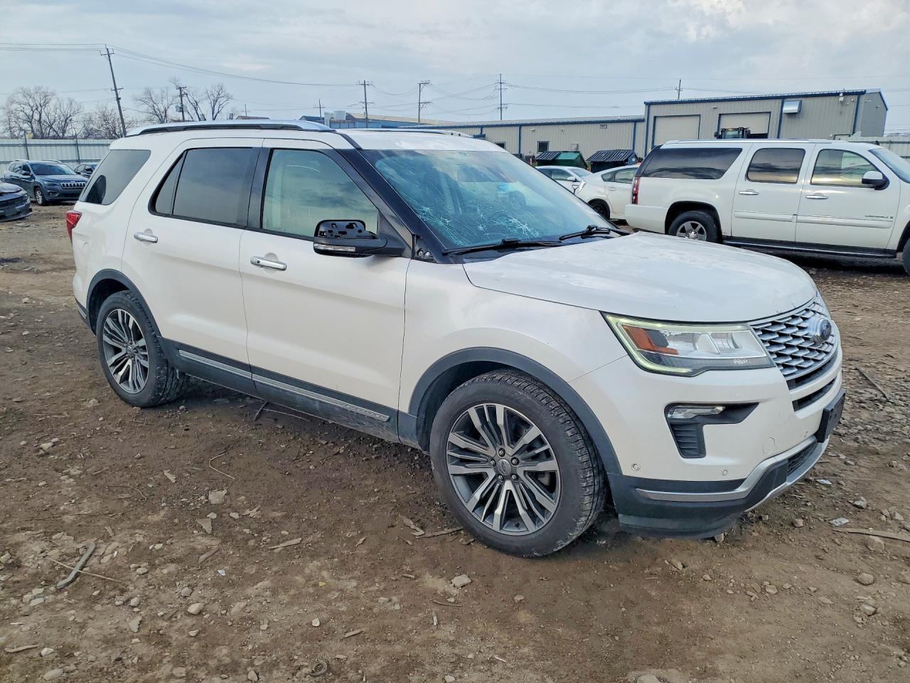 2018 FORD EXPLORER PLATINUM photo 4