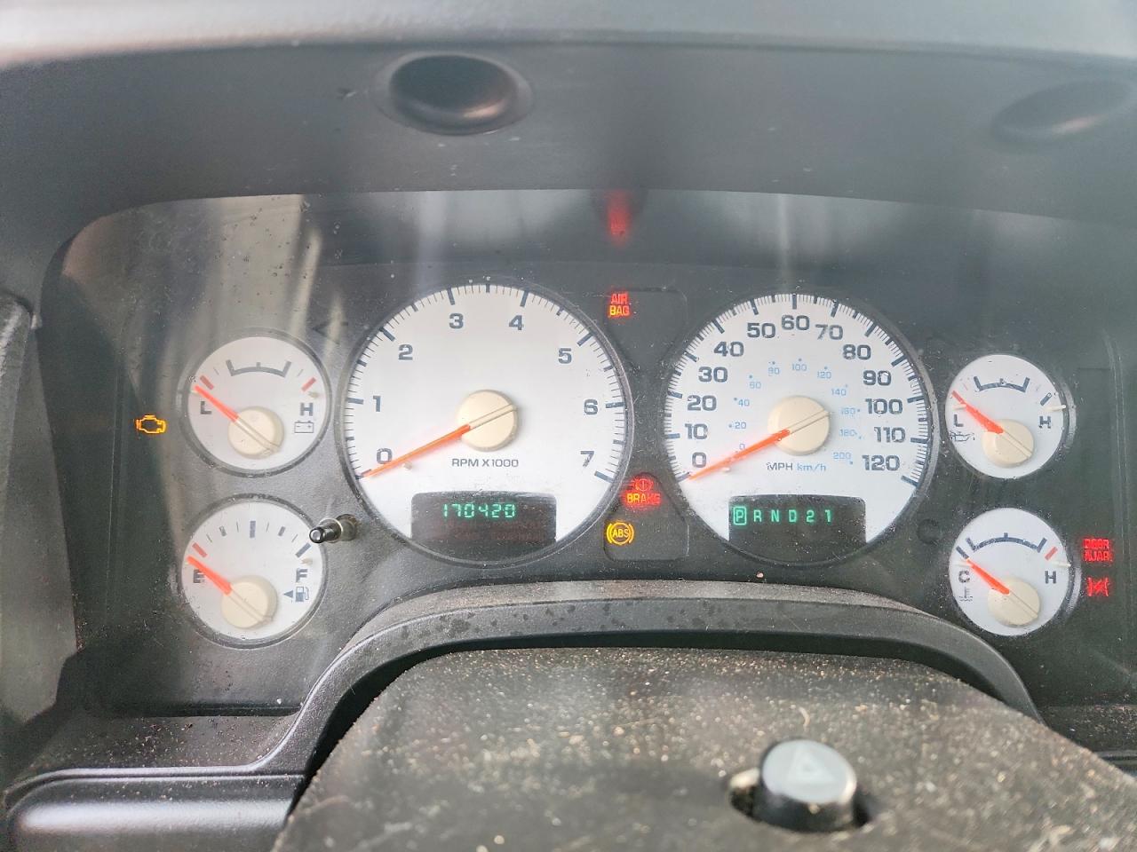2004 DODGE RAM 1500 ST photo 25