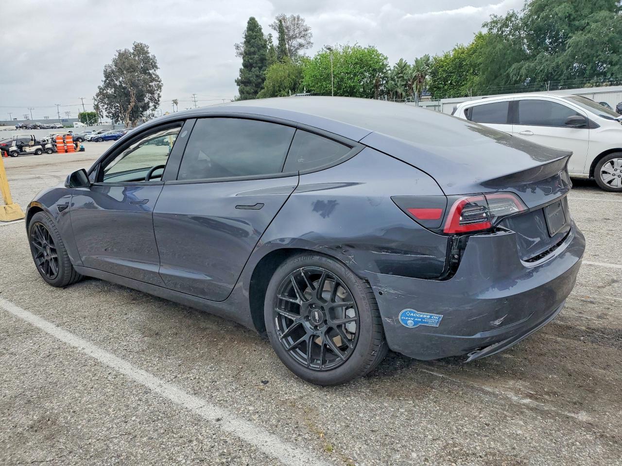 2021 TESLA MODEL 3 photo 3