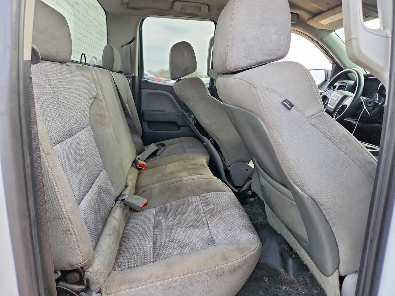 2014 GMC SIERRA K1500 photo 28