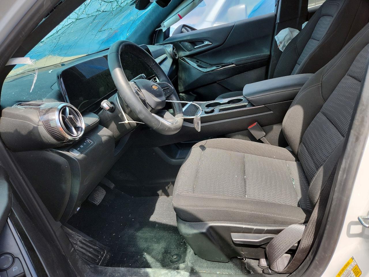 2026 CHEVROLET EQUINOX LT photo 13
