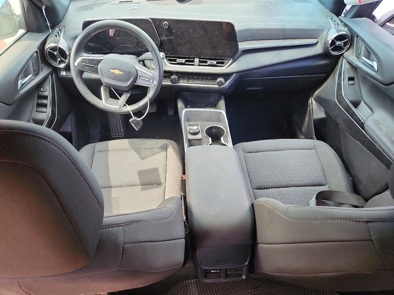 2026 CHEVROLET EQUINOX LT photo 15
