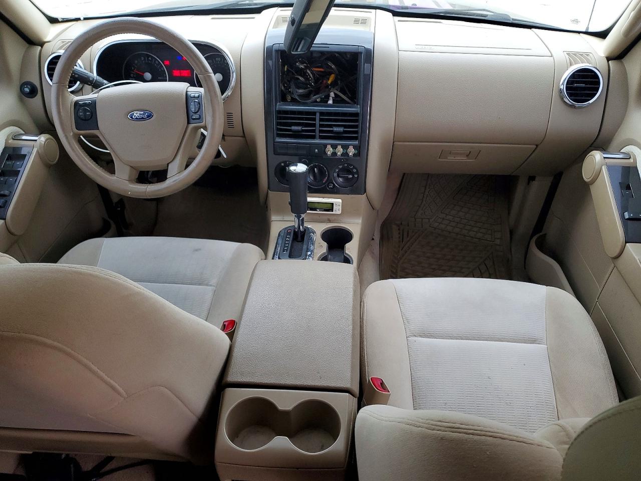 2010 FORD EXPLORER XLT photo 15