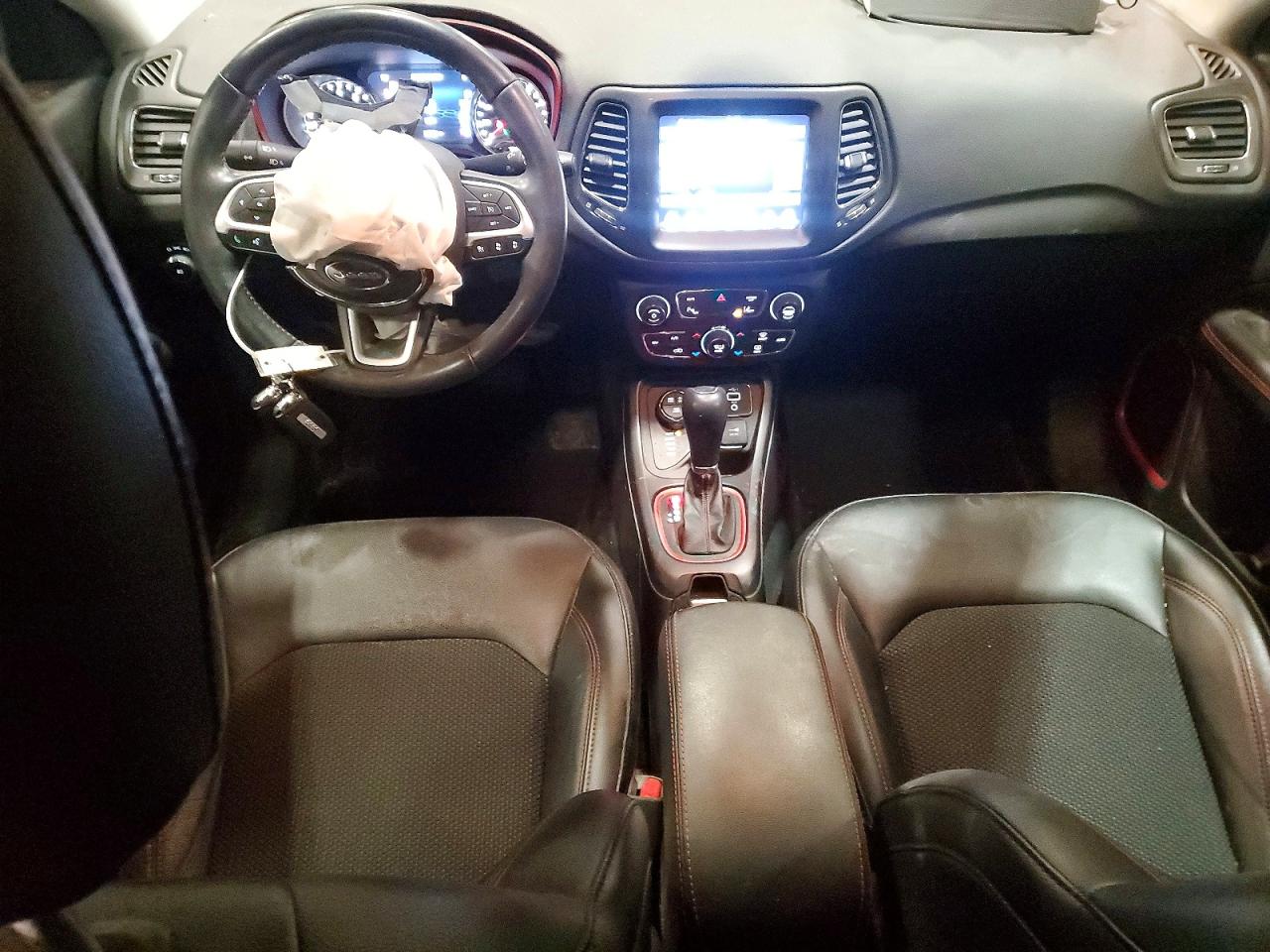 2021 JEEP COMPASS TRAILHAWK photo 22