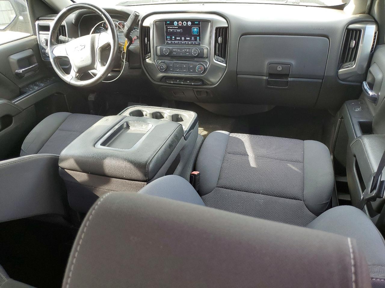 2018 CHEVROLET SILVERADO K1500 LT photo 8