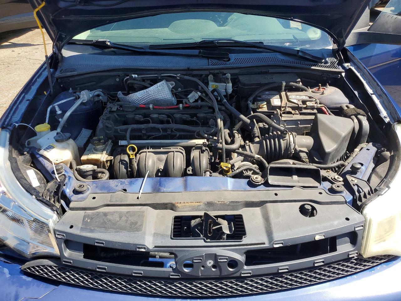2009 FORD FOCUS SE photo 11